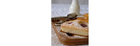 Almond and raspberry financiers