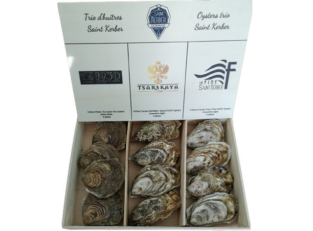 Trio de Saint Kerber : 4 huitres plates, 4 speciales ”tsarkaya”, 4 huitres creuses fines de Saint Kerber.