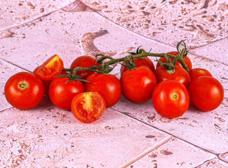 Les Paysans Bio Tomates cerise grappe BIO Sachet vrac -250g